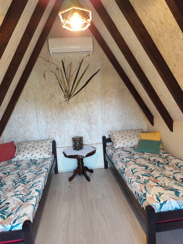 Bungalov u Dvorištu - Image 5